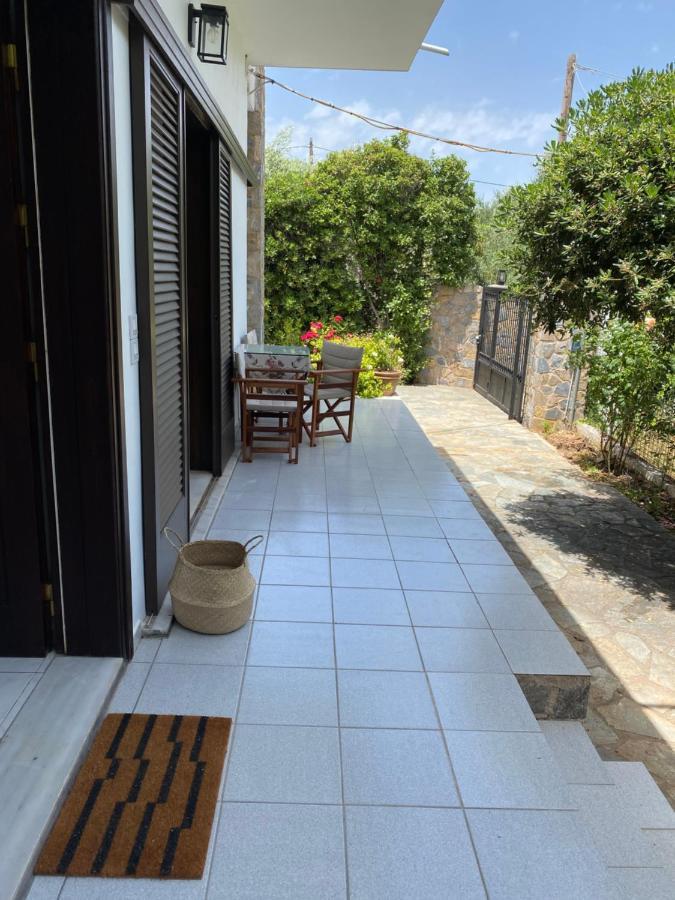 شقة Eratous Seaside House Varnavas المظهر الخارجي الصورة