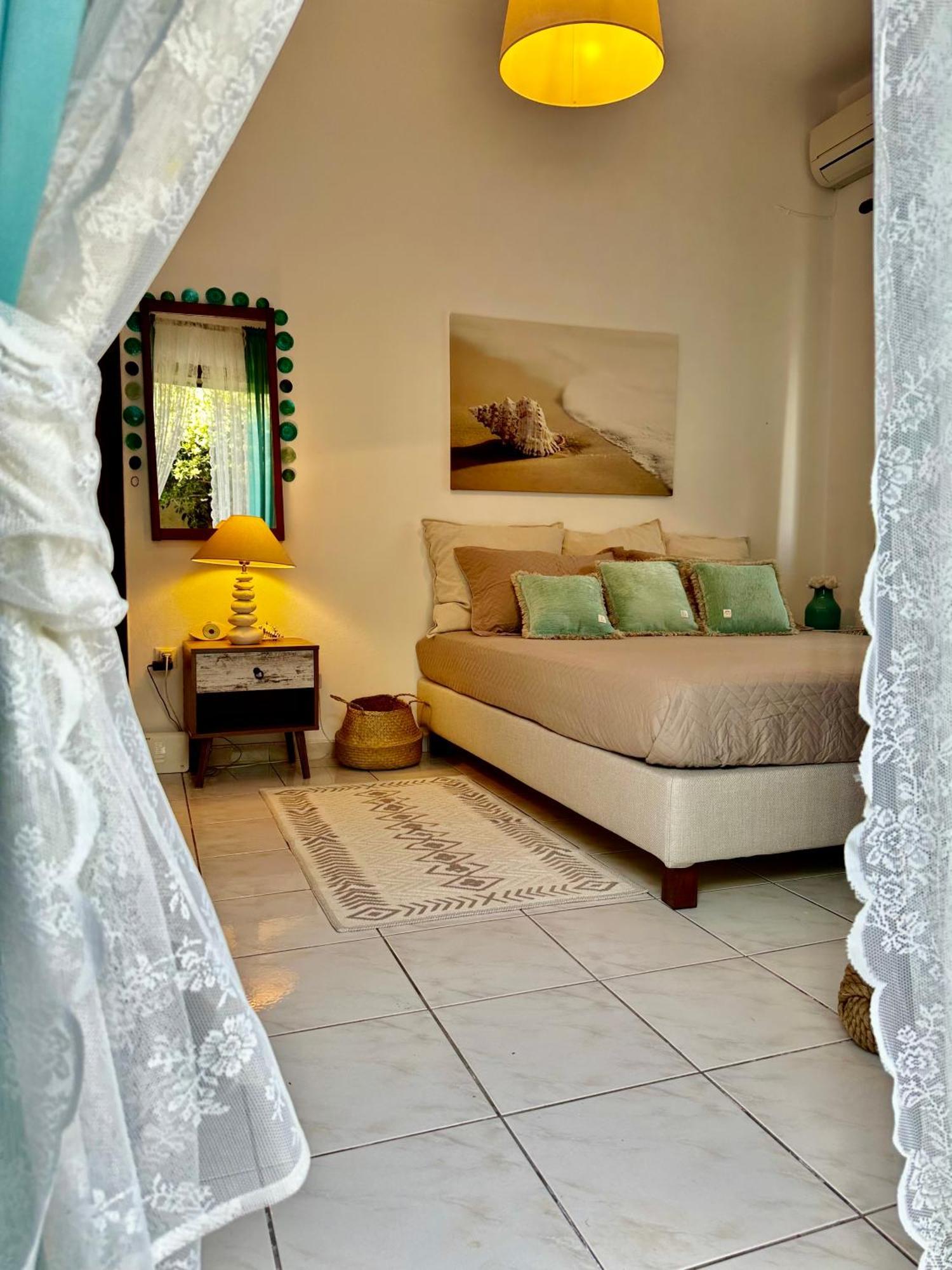 شقة Eratous Seaside House Varnavas المظهر الخارجي الصورة
